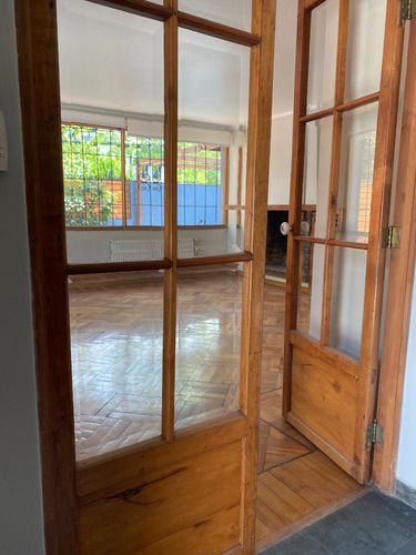 Arriendo Casa NP 3D 2B 2E 1B  - Las Condes