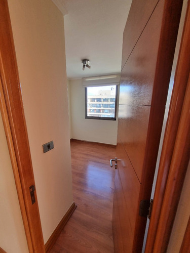 Arriendo Departamento SP 2D en suite 2B 1E 1B Barrio El Golf - Las Condes