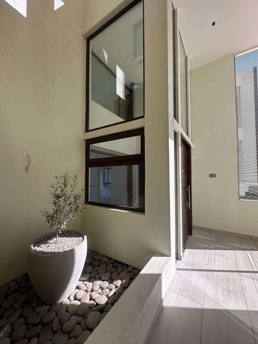 Venta Casa O 4D en suite Walk-in cl&oacute;set 4B 2E 2Bd Los Trapenses - Lo Barnechea
