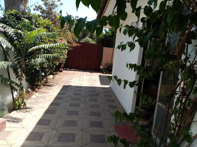 Venta Casa 3D 2B 2E Troncos Viejos - La Reina