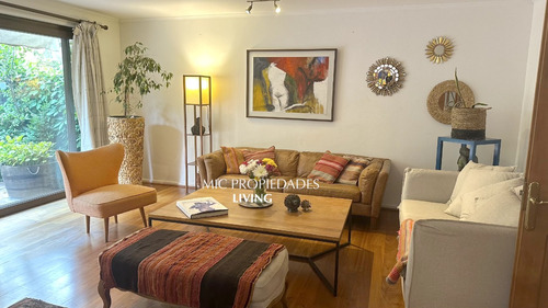 Venta Casa NP 5D en suite Walk-in cl&oacute;set 4B 2E 1B San Carlos de Apoquindo - Las Condes