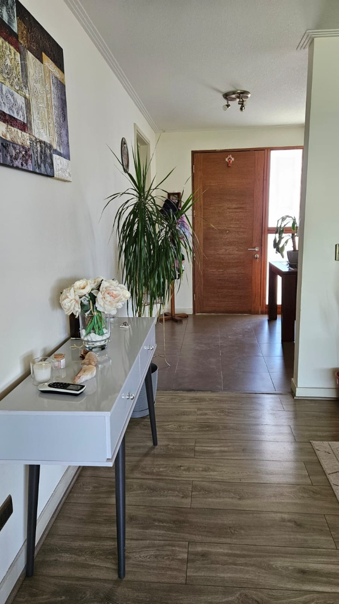 Venta Casa NO 3D en suite Walk-in cl&oacute;set 4B 3E 1Bd Chicureo - Colina