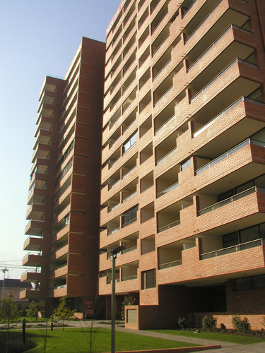 Arriendo Departamento SP 2D 2B 1E 1B Metro Manquehue - Apumanque - Las Condes
