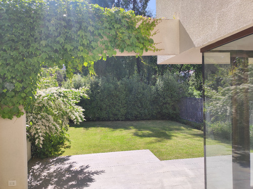 Venta Casa 5D 4B 2E 1B El Huinganal - Lo Barnechea