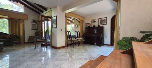 Venta Casa N 7D en suite Walk-in cl&oacute;set 5B 4E 1B El Array&aacute;n - Lo Barnechea