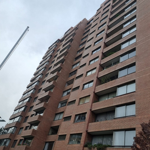 Arriendo Departamento NOSP 3D en suite Walk-in cl&oacute;set 4B 2E 1B Jard&iacute;n Del Este - Vitacura
