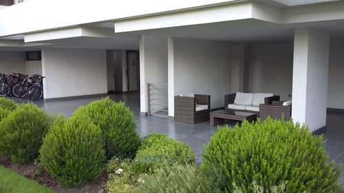 Arriendo Departamento NP 2D en suite Walk-in cl&oacute;set 2B 1E 1B Rotonda Atenas - Las Condes