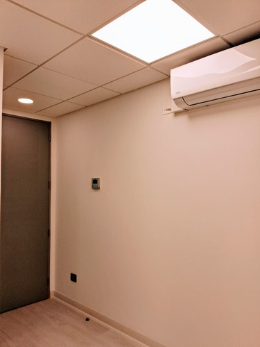 Arriendo Oficina 1B 1E Plaza Ega&ntilde;a - &Ntilde;u&ntilde;oa