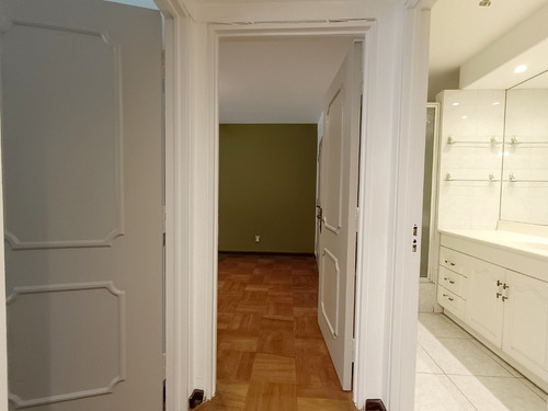 Arriendo Departamento P 3D Walk-in cl&oacute;set 2B 1E 1B Plaza Italia - Providencia