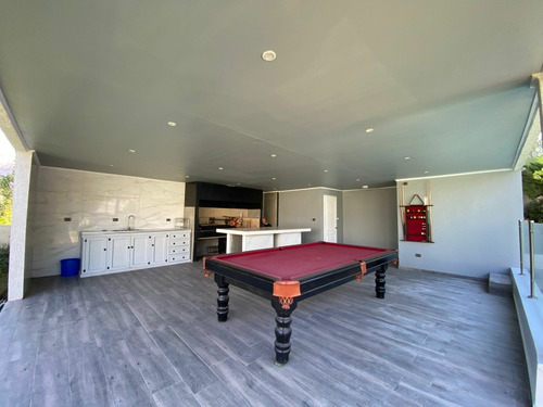 Arriendo Casa 3D 4B 2E 1B Chicureo - Colina