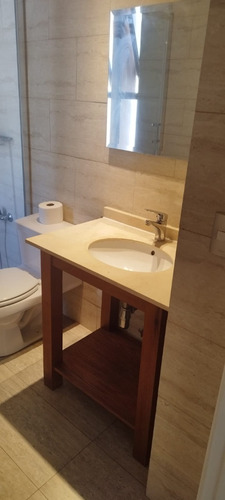 Arriendo Departamento O 2D en suite Walk-in cl&oacute;set 2B 1E 1B Barrio El Golf - Las Condes