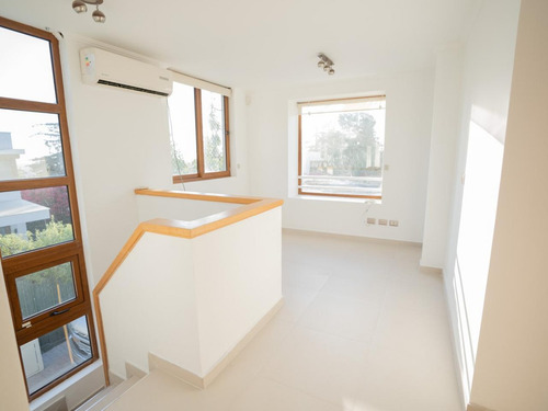 Arriendo Casa NO 4D en suite Walk-in cl&oacute;set 4B 2E 1B La Reina Alta - La Reina