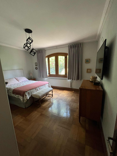 Venta Casa NO 5D en suite Walk-in cl&oacute;set 5B 6E 2B Carlos Ossand&oacute;n - La Reina