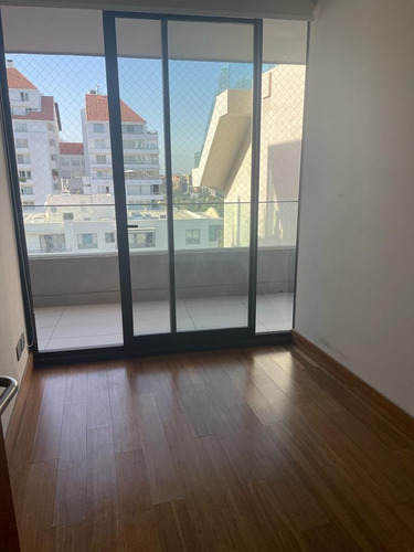 Venta Departamento SO 2D en suite 2B 1E 1B Metro Escuela Militar - Las Condes
