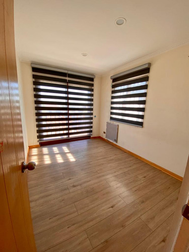 Arriendo Casa 5D 3B 1E 1B Los Dominicos - Las Condes