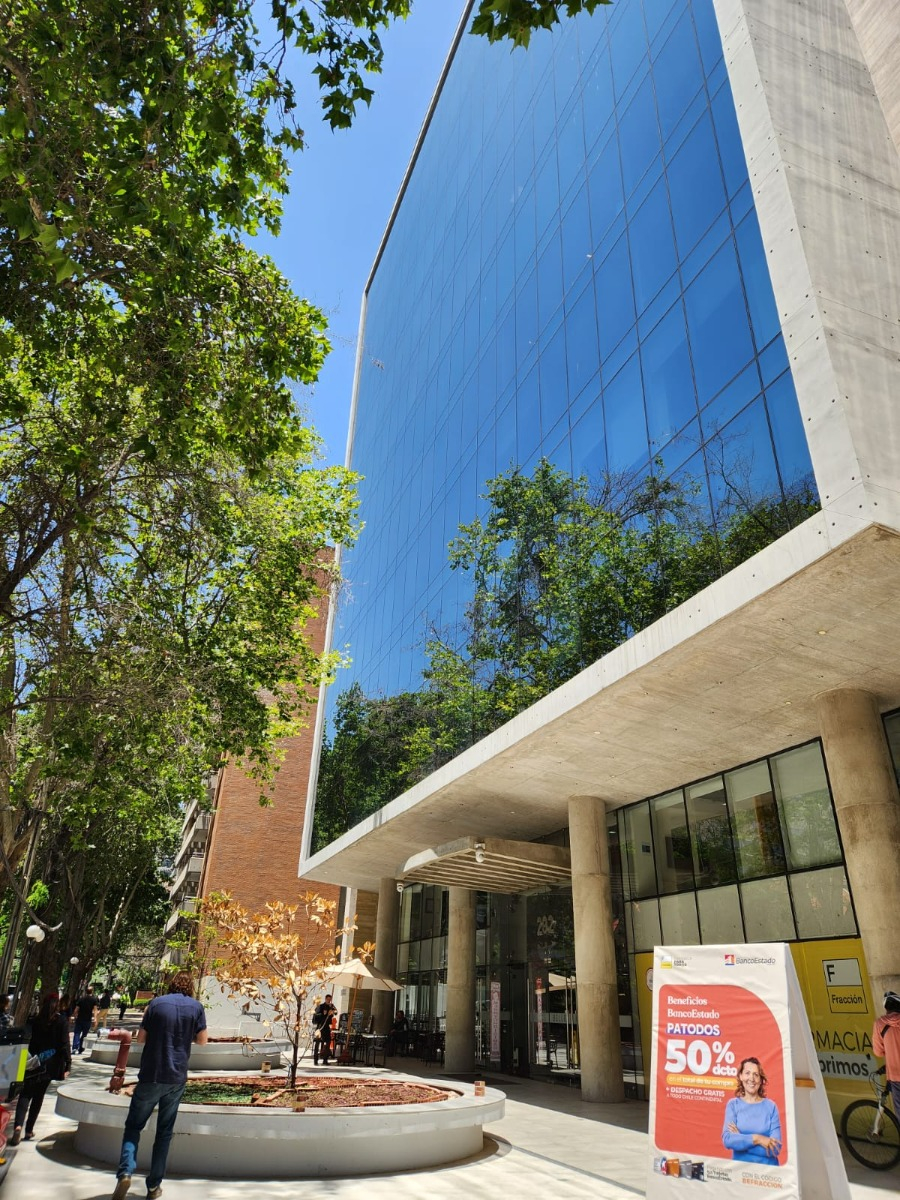 Venta Oficina NOSP 3B 6E 1Bd Pedro de Valdivia - Providencia