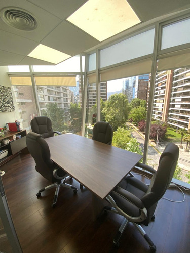 Arriendo Oficina 1B 1E Metro Manquehue - Apumanque - Las Condes