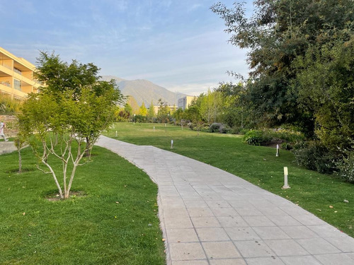 Arriendo Departamento NO 3D en suite Walk-in cl&oacute;set 3B 2E 1B San Carlos de Apoquindo - Las Condes