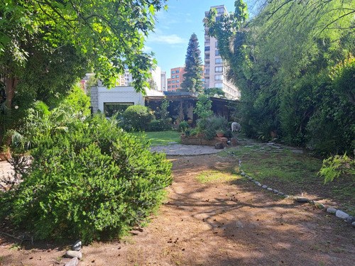 Venta Casa NOSP 5D 2B 6E Metro Manquehue - Apumanque - Las Condes