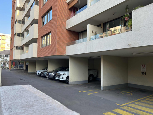 Arriendo Departamento 2D 2B 1E 1B Metro Bilbao - Providencia