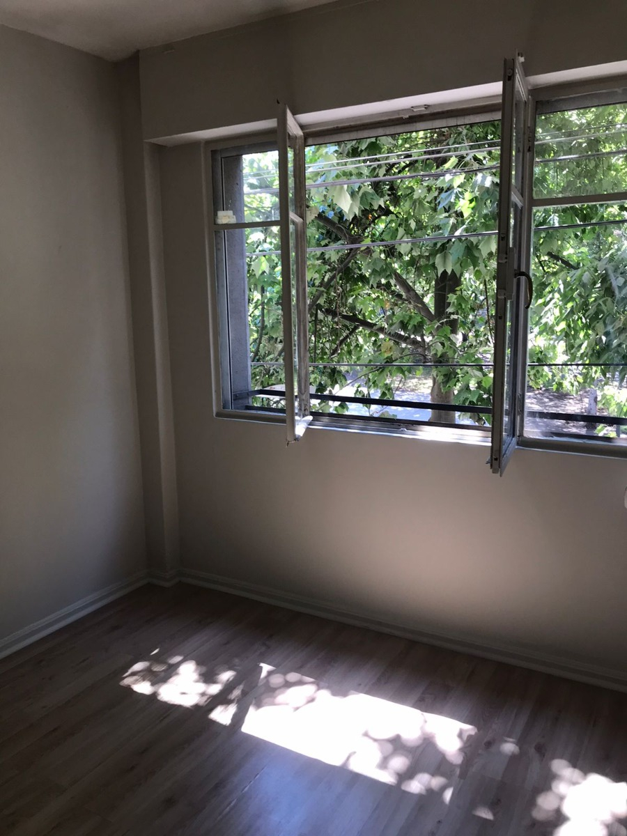 Venta Oficina 1B Plaza Italia - Providencia