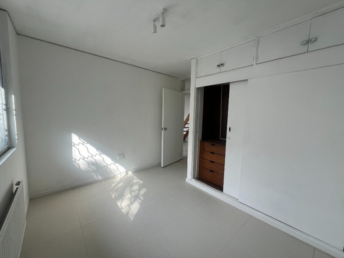 Arriendo Casa 5D en suite 3B 2E Parque Bicentenario - Vitacura