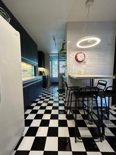 Venta Departamento O 4D en suite Walk-in cl&oacute;set 3B 2E 1B Borde R&iacute;o - Casa Piedra - Vitacura