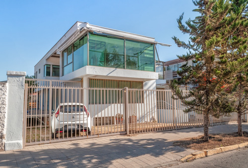 Arriendo Oficina 5B 10E 2B Barrio Italia - Providencia