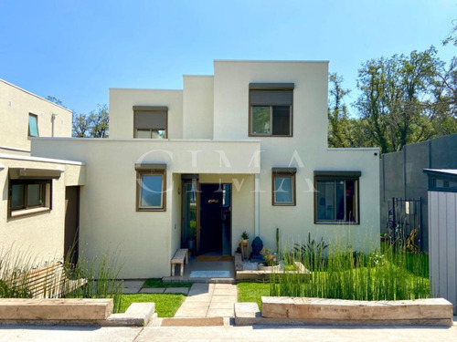 Arriendo Casa NOSP 4D en suite Walk-in cl&oacute;set 4B 3E 1B El Huinganal - Lo Barnechea