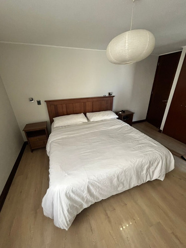 Arriendo Departamento NP 2D 2B 1E 1B Barrio El Golf - Las Condes