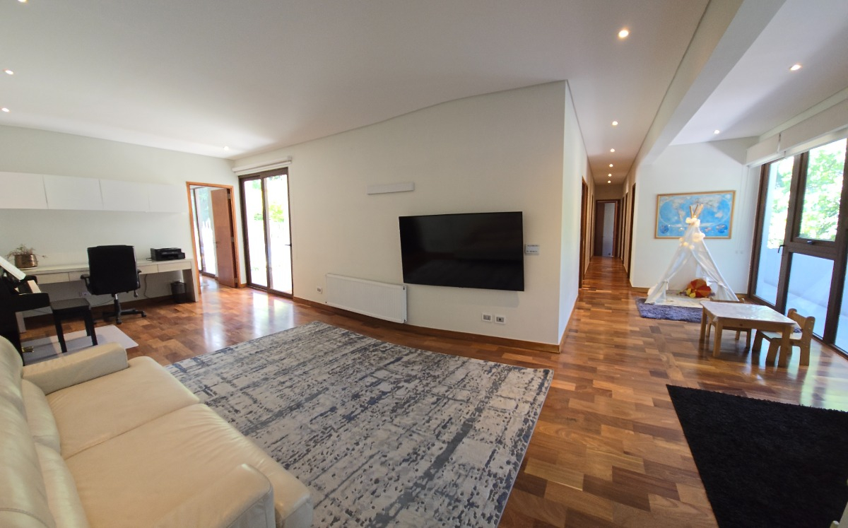 Venta Casa SO 5D en suite Walk-in cl&oacute;set 5B 2E 2Bd El Array&aacute;n - Lo Barnechea