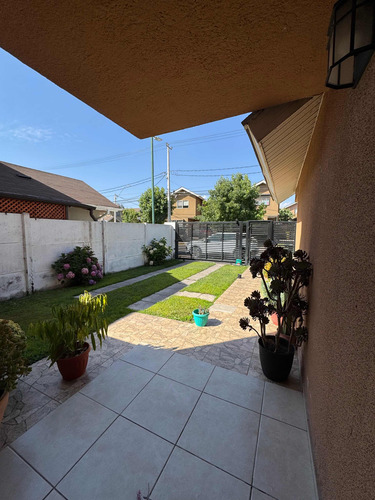 Venta Casa 4D 3B 2E Centro de Colina - Colina