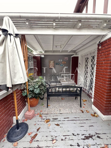 Venta Casa SO 4D 4B 2E 1B Metro Escuela Militar - Las Condes