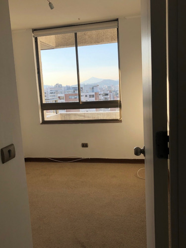 Arriendo Departamento N 2D en suite Walk-in cl&oacute;set 2B 1E 1B Metro &Ntilde;u&ntilde;oa - &Ntilde;u&ntilde;oa