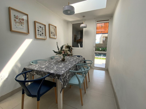 Venta Casa NO 5D 4B 2E 1B Chicureo - Colina