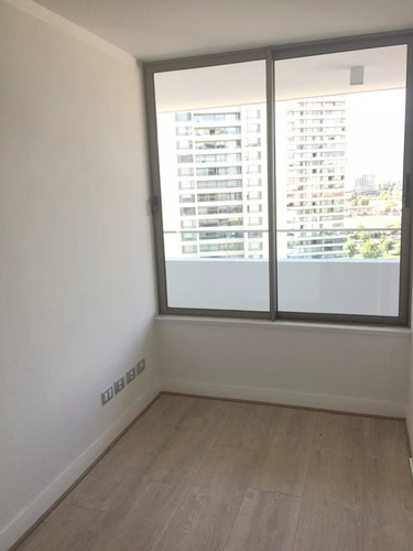Arriendo Departamento NO 2D en suite Walk-in cl&oacute;set 2B 1E 1B Parque Arauco - Las Condes