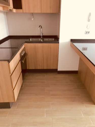 Arriendo Departamento P 2D en suite 2B 1E 1B Metro Hernando de Magallanes - Las Condes