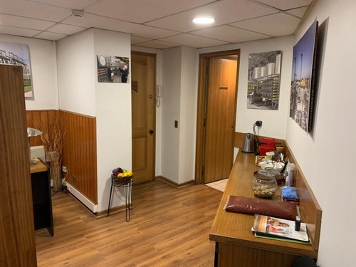 Venta Oficina NP 2B 1E Metro Manquehue - Apumanque - Las Condes