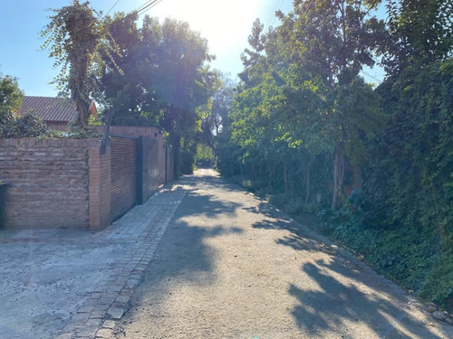 Venta Casa O 4D en suite Walk-in cl&oacute;set 3B 2E 1B Carlos Ossand&oacute;n - La Reina