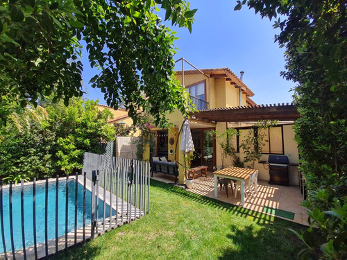 Venta Casa O 3D en suite 4B 2E 1B Sebasti&aacute;n Elcano - Las Condes