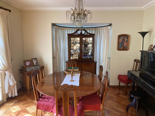 Venta Casa NP 4D 3B 8E 1B Metro Pr&iacute;ncipe de Gales - Country Club - La Reina