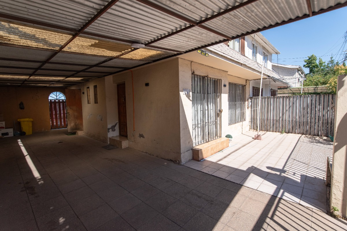 Venta Casa P 4D 2B 2E 1Bd Col&oacute;n Oriente - Vital Apoquindo - Las Condes