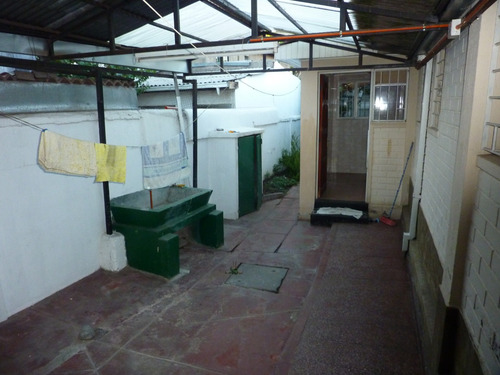 Arriendo Casa NO 5D 2B 1E Francisco de Villagra - La Reina