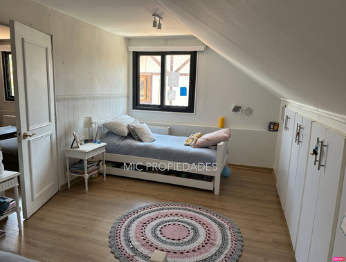 Venta Casa N 4D en suite Walk-in cl&oacute;set 2B 2E 1B La Llaver&iacute;a - Vitacura