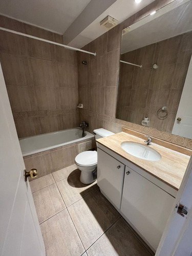 Arriendo Departamento 2D en suite Walk-in cl&oacute;set 2B 1E 1B Rotonda Atenas - Las Condes