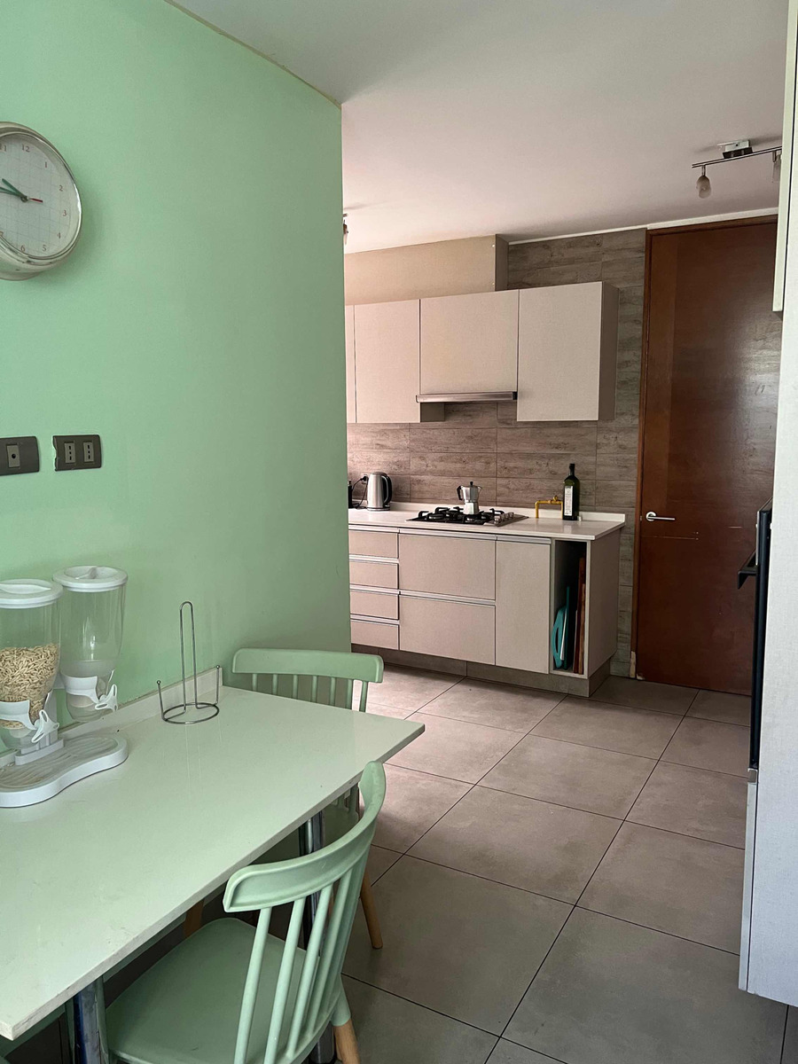 Venta Casa 4D 4B 2E Chicureo - Colina