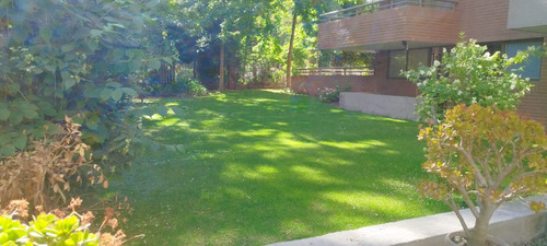 Arriendo Departamento O 2D en suite Walk-in cl&oacute;set 2B 1E 1B Barrio El Golf - Las Condes