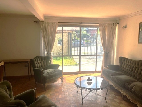 Venta Casa 4D en suite 3B 3E Los Dominicos - Las Condes