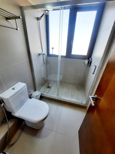 Arriendo Departamento SO 2D en suite Walk-in cl&oacute;set 2B 1E 2B Campus Oriente - Providencia