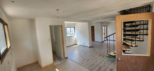 Venta Casa 6D 4B 2E Plaza Ega&ntilde;a - &Ntilde;u&ntilde;oa